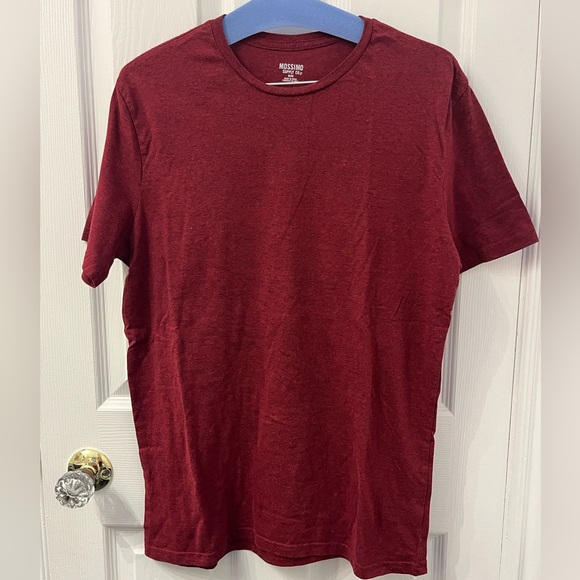 Mossimo Supply Co Burgundy T-Shirt - Picture 2 of 9